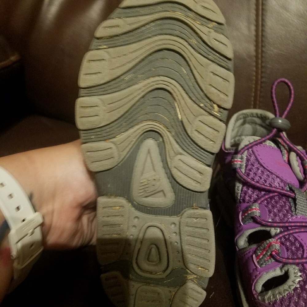 Sandals - Picture 3 of 4